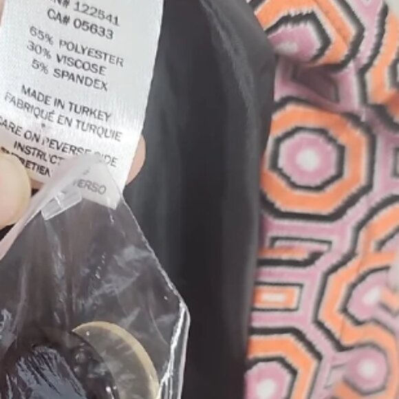 NWT ISLE by Melis Kozan Blazer Size LARGE - Picture 6 of 8